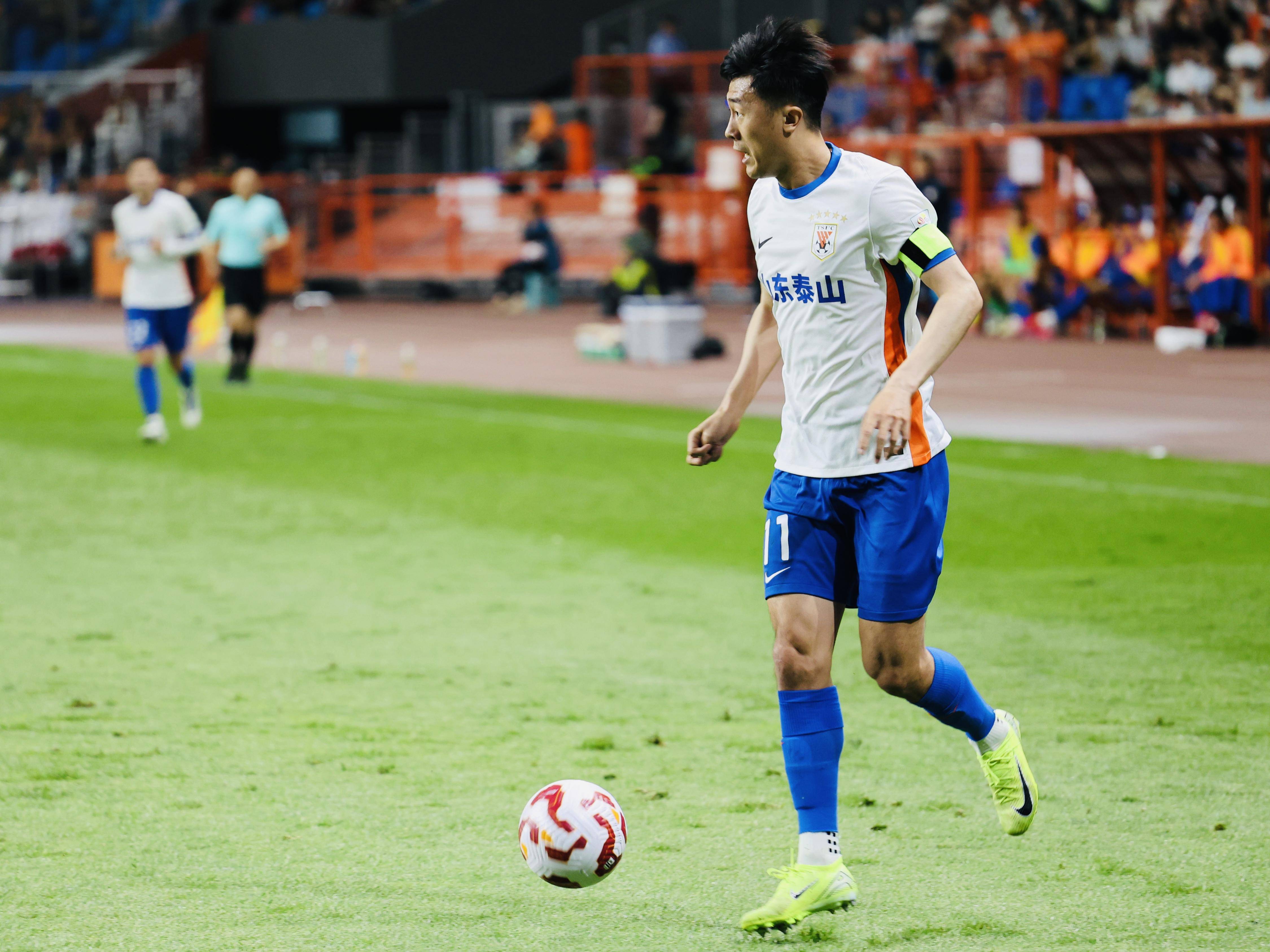 浙江队发布备战花絮；国际比赛日强势反弹；中超任务艰巨；资深球员宣示担当的简单介绍