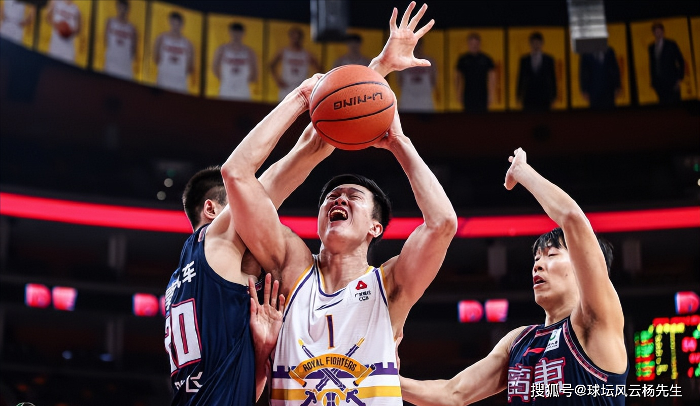 深圳男篮发布备战花絮，加时末段门线救险，葡超任务艰巨，球队文化再被提及的简单介绍