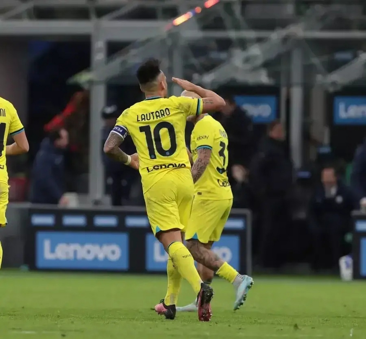 体育直播北京首钢发布备战花絮，今晨单刀错失，意大利杯任务艰巨，数据趋势出现新变化的简单介绍