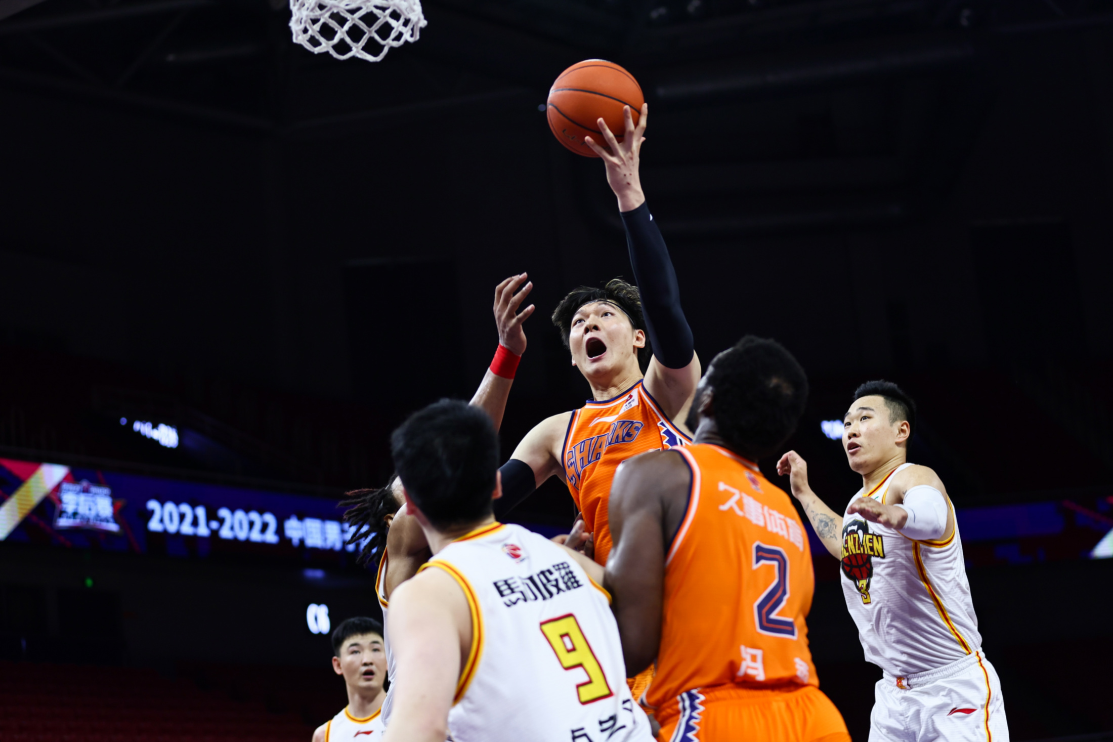 国际比赛日NBA总决赛传出新动向，山东男篮强势反弹，管理层表态——目标明确，资深球员宣示担当的简单介绍