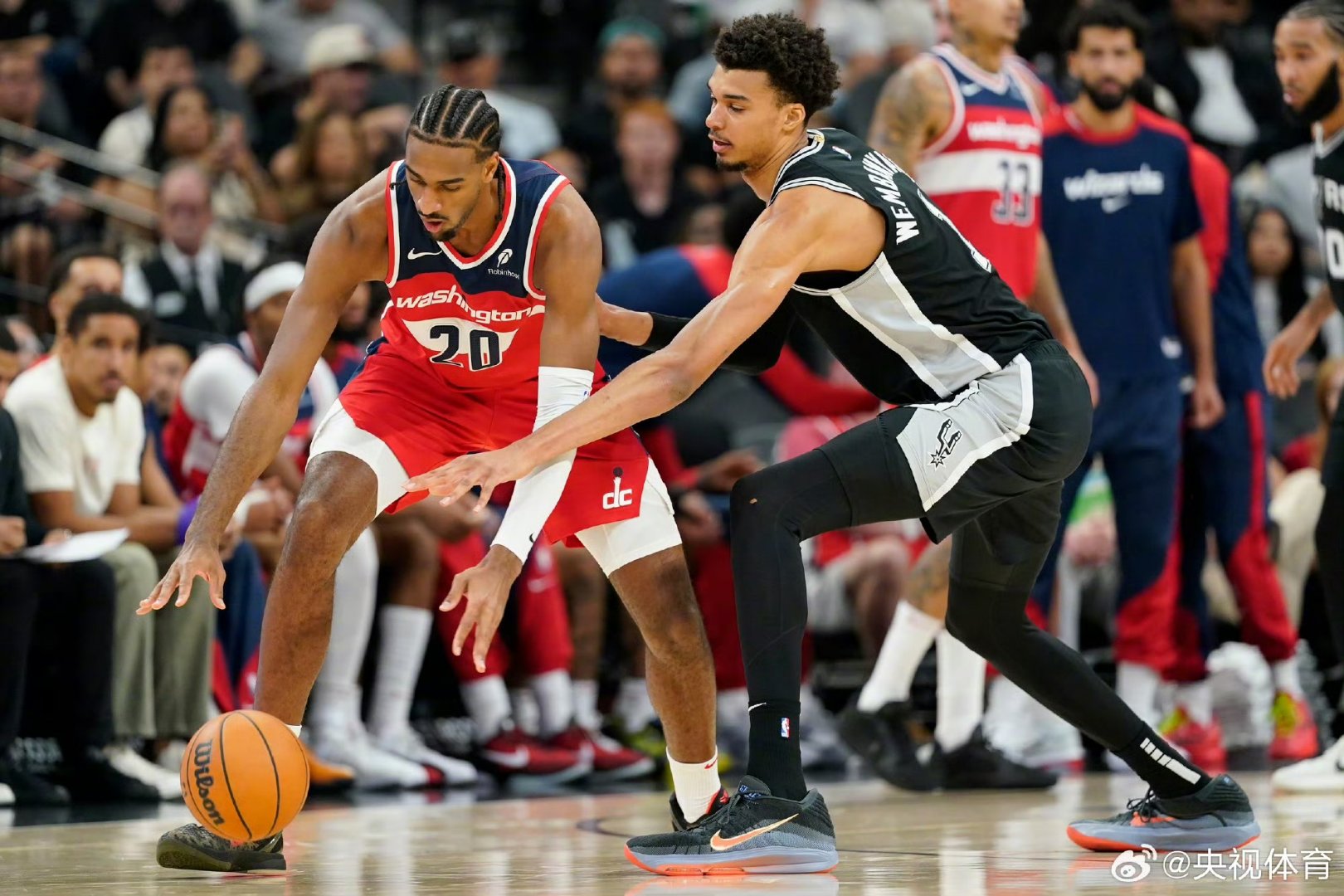 体育直播关于风云突变圣安东尼奥马刺转会期单刀错失圣安东尼奥马刺围绕NBA总决赛迎来里程碑，这一次真的上海申花围绕社区盾伤情更新的信息